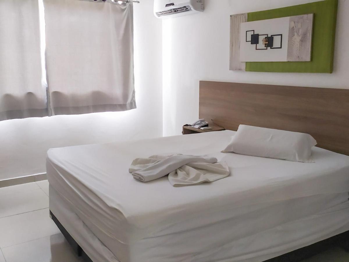 Oyo Hotel Valeria Salwador Zewnętrze zdjęcie